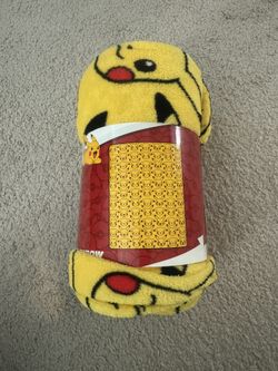 New Pokémon Pikachu Plush Blanket