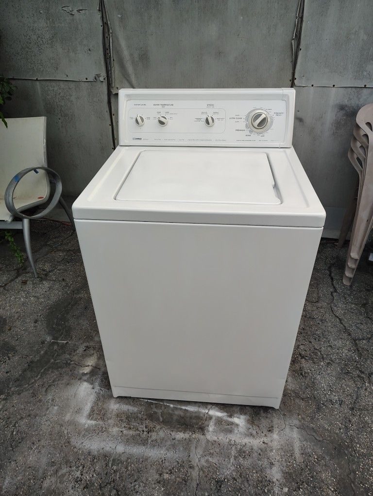 Washer Machine Kenmore Heavy Duty Super Capacity Plus. Quiet Pack .3 Speed  Motor. With 4 Speed Combinations.Ultra Rinse System