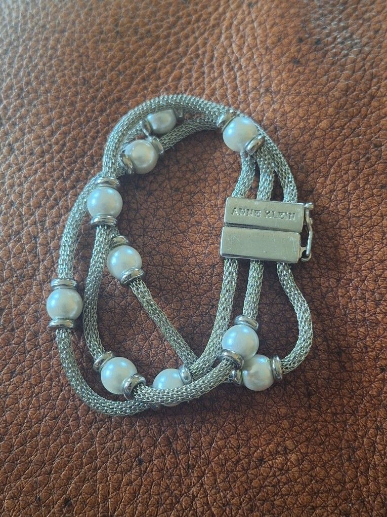 Anne KLEIN bracelet