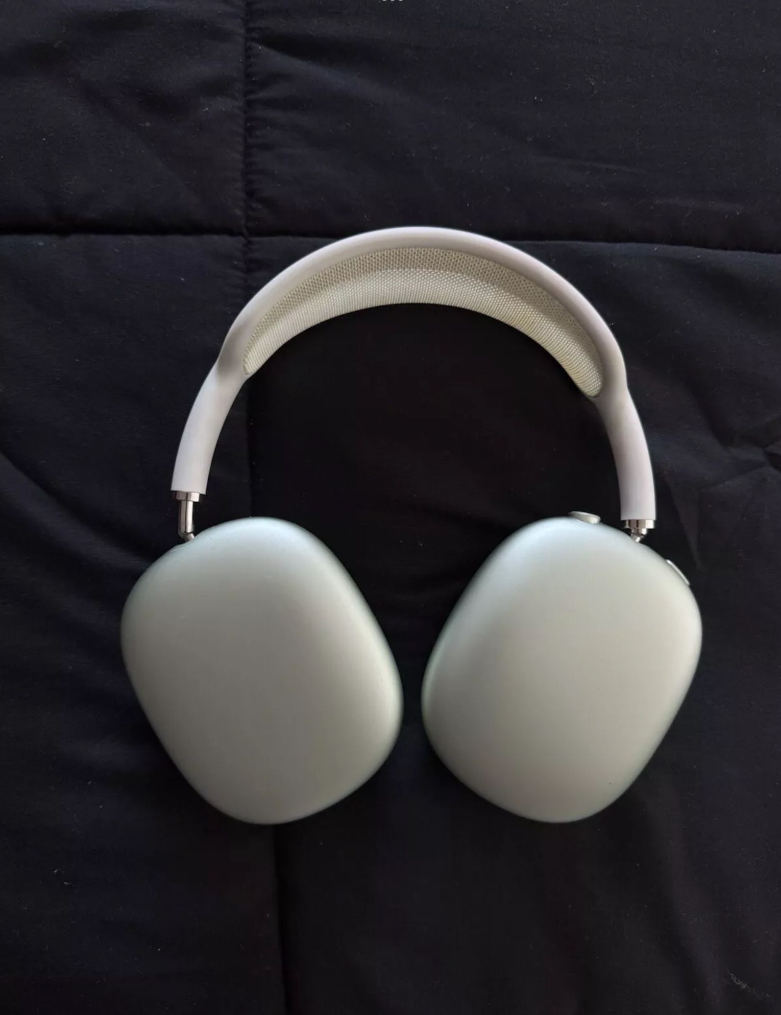 Apple AirPods Max Wireless Over Ear Headset