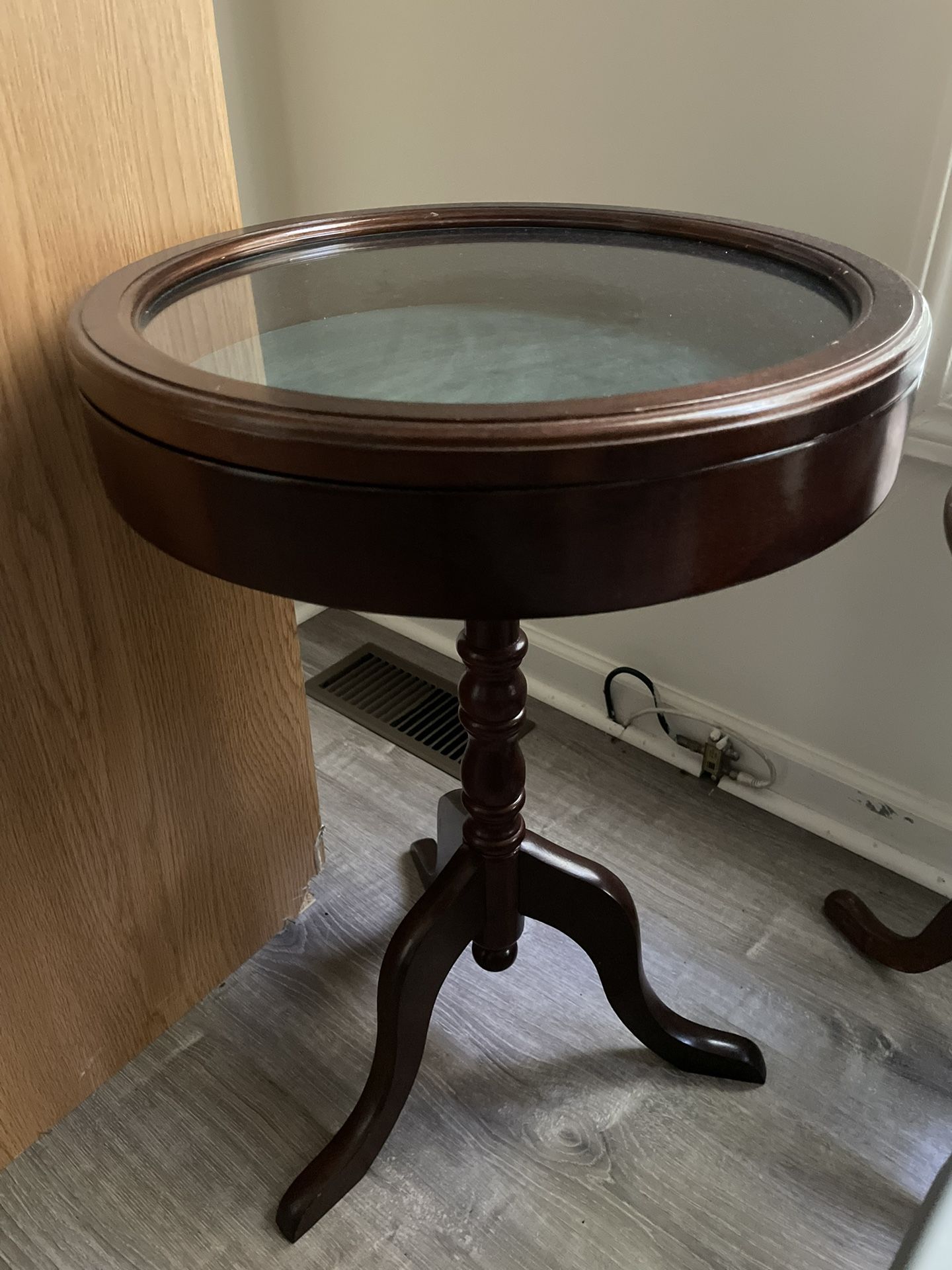 Display Table