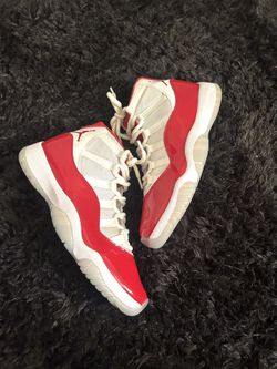 Jordan 11 Cherry