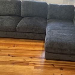 Like New Sectional! Original Price: $1300