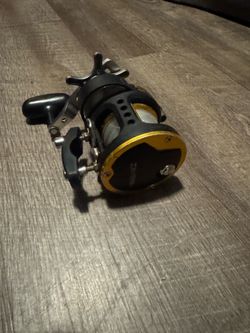 (Murrieta) Daiwa Seagate 35h star drag salt water fishing reel narrow.