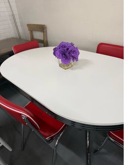 Beautiful Vintage Red and White - Take Home Now Pay Later!! - SAME DAY DELIVERY