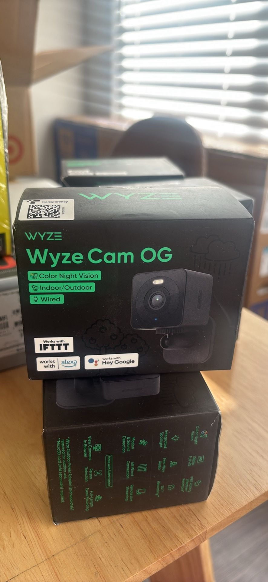 Wyze Cam OG Indoor/Outdoor 1080p Wi-Fi Smart Home Security Camera with Color Night Vision, Built-in Spotlight, Motion Detection, 2-Way Audio, Compatib