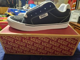 Vans Low-Top Sneakers Black and White