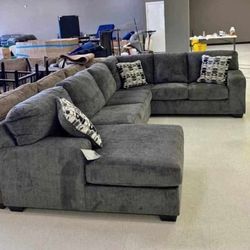 Ashley Gray Sectional Ballinasloe 