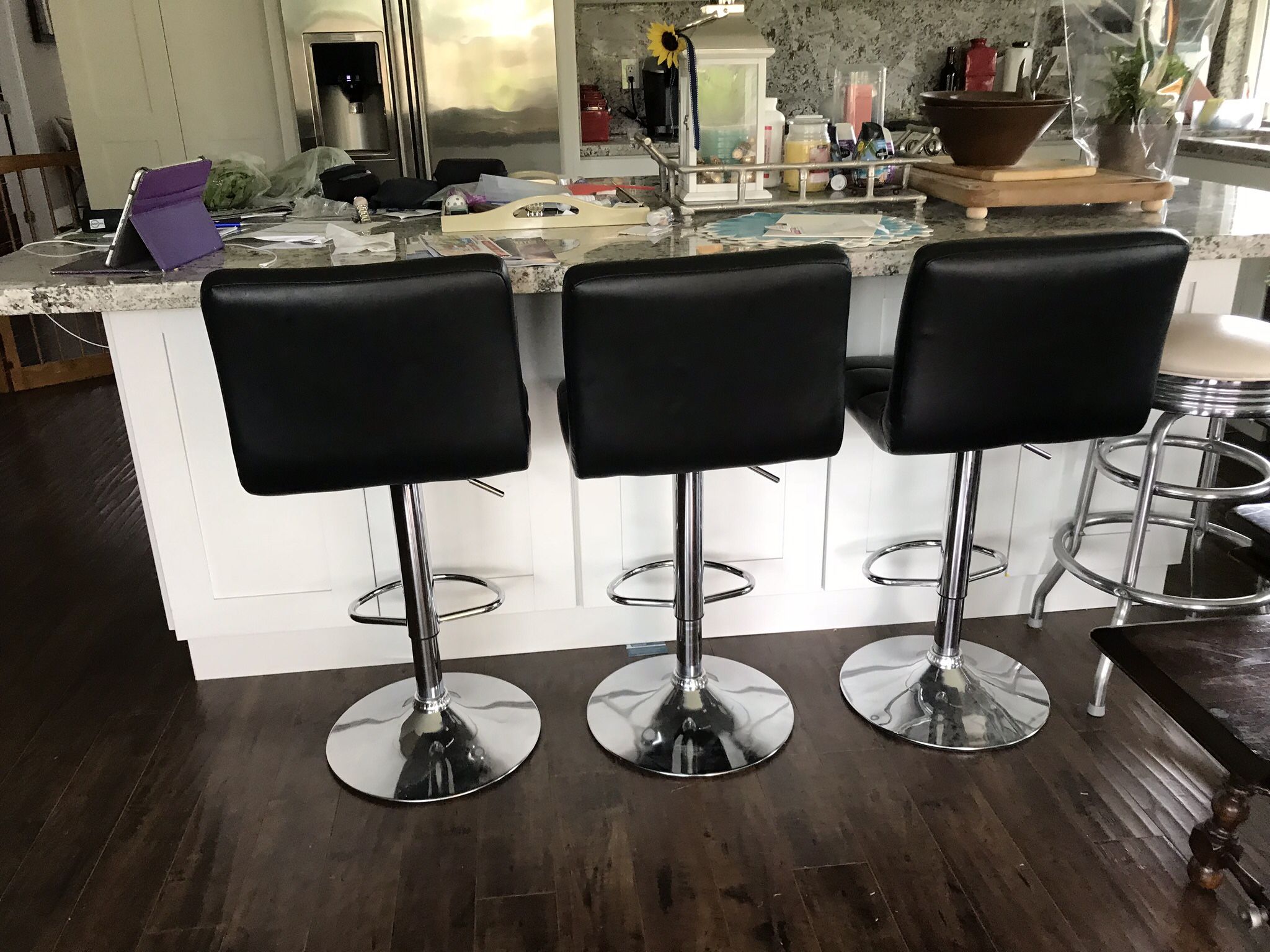 3 Counter/bar Stools Adjustable Height.
