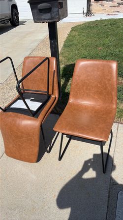 FREE: 4 leather dining room chairs