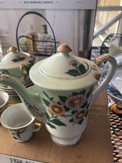 Small tea set
