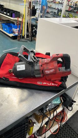 Milwaukee M18 FUEL Impact Wrench