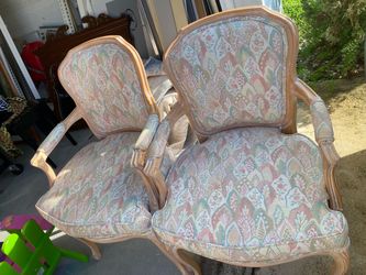 4 vintage chairs