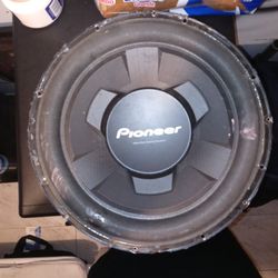 1,200 Woofer