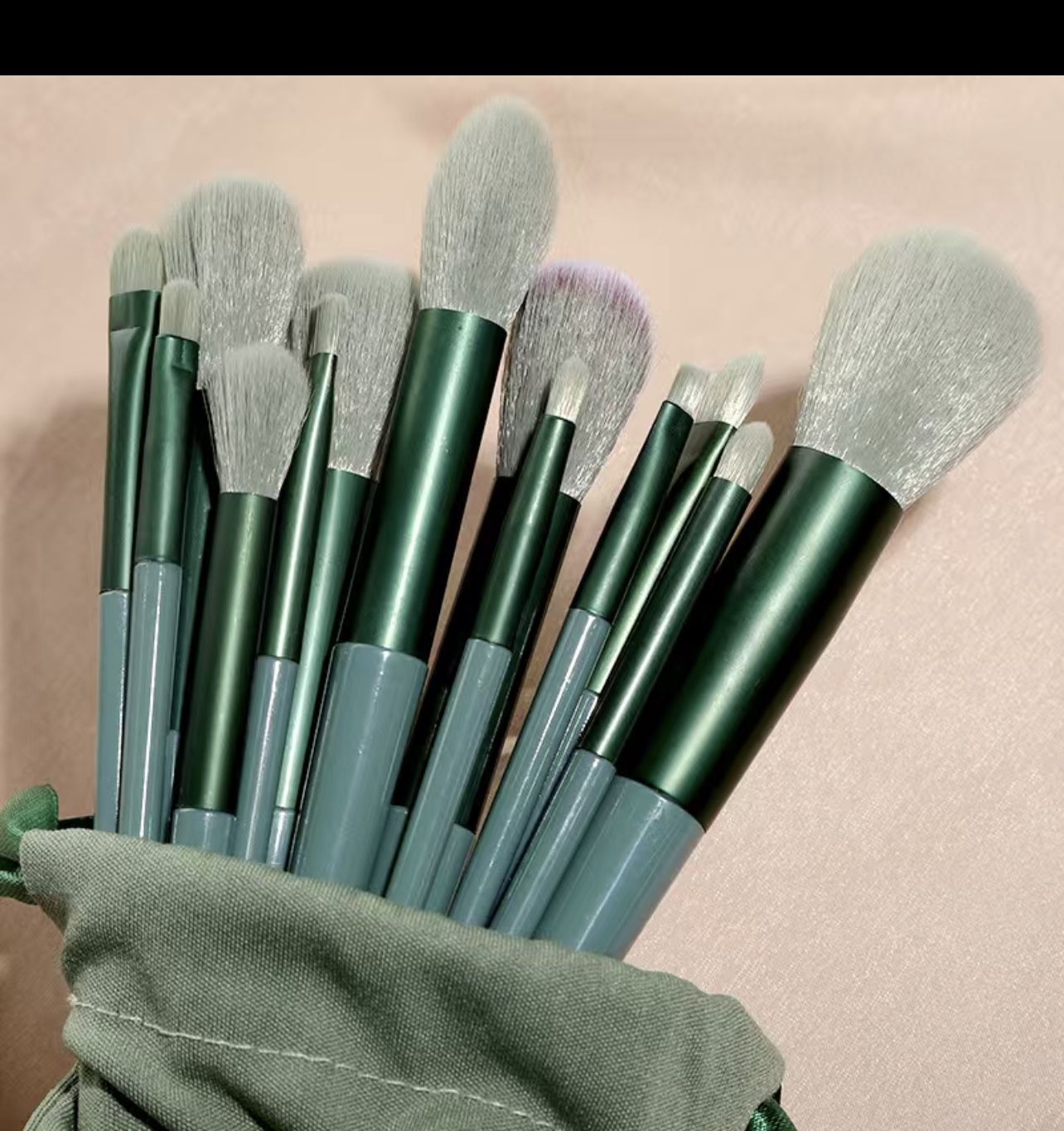 13Pcs Makeup Brushes Set For Cosmetics Foundation Blush Powder Eyeshadow Kabuki Blending Makeup Brush Soft Fluffy Beauty Tool