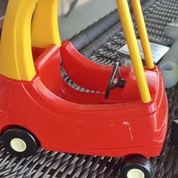 Vintage Little Tikes Cozy Coupe Mini Dollhouse Version $20