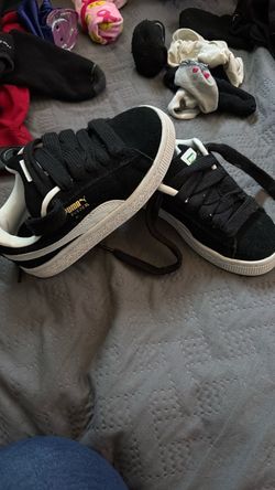 Black pumas