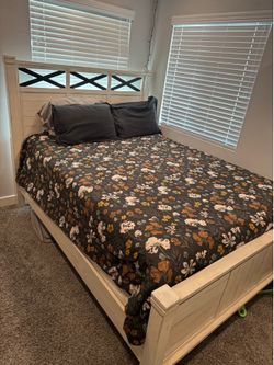 Queen size bed frame