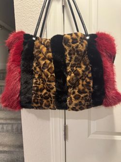New fur tote bag