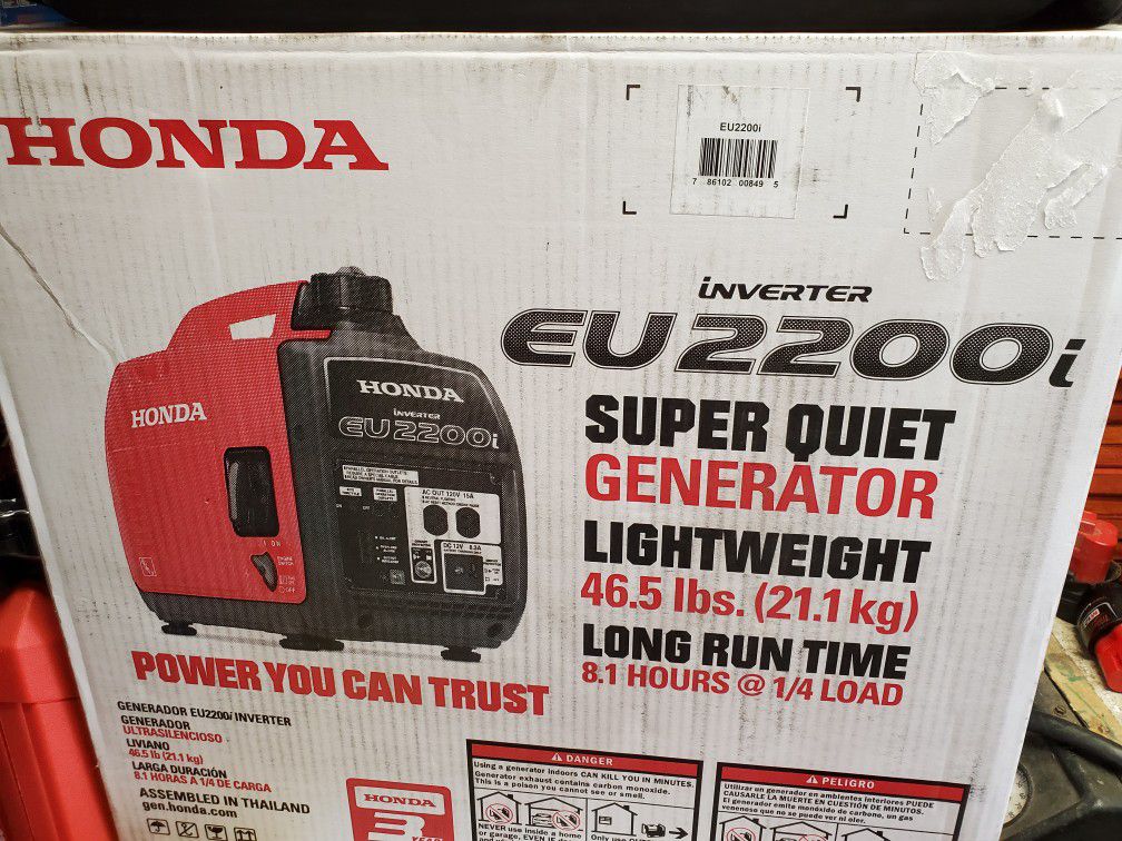 New in box Honda generator eu2200i