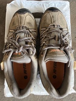 Outdoor Hiking Shoes – Size 7