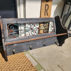 Decorative Shelf With Hangers 