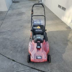 Black & Decker Cordless Lawnmower 