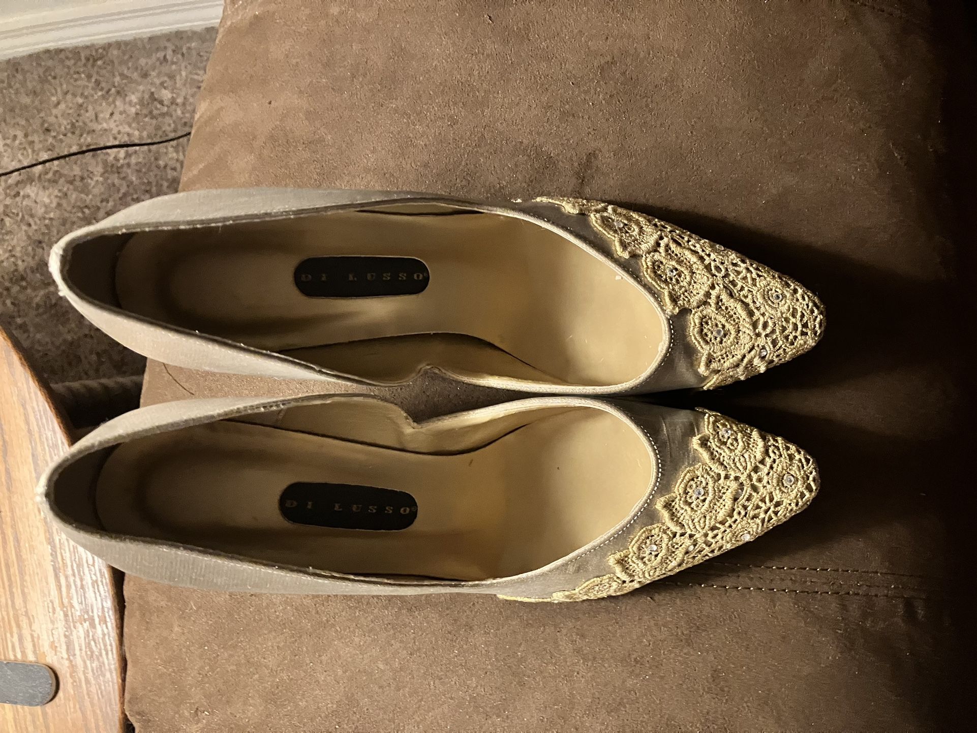 Di Lusso Gold Dress Heels, Size 8 1/2 Medium