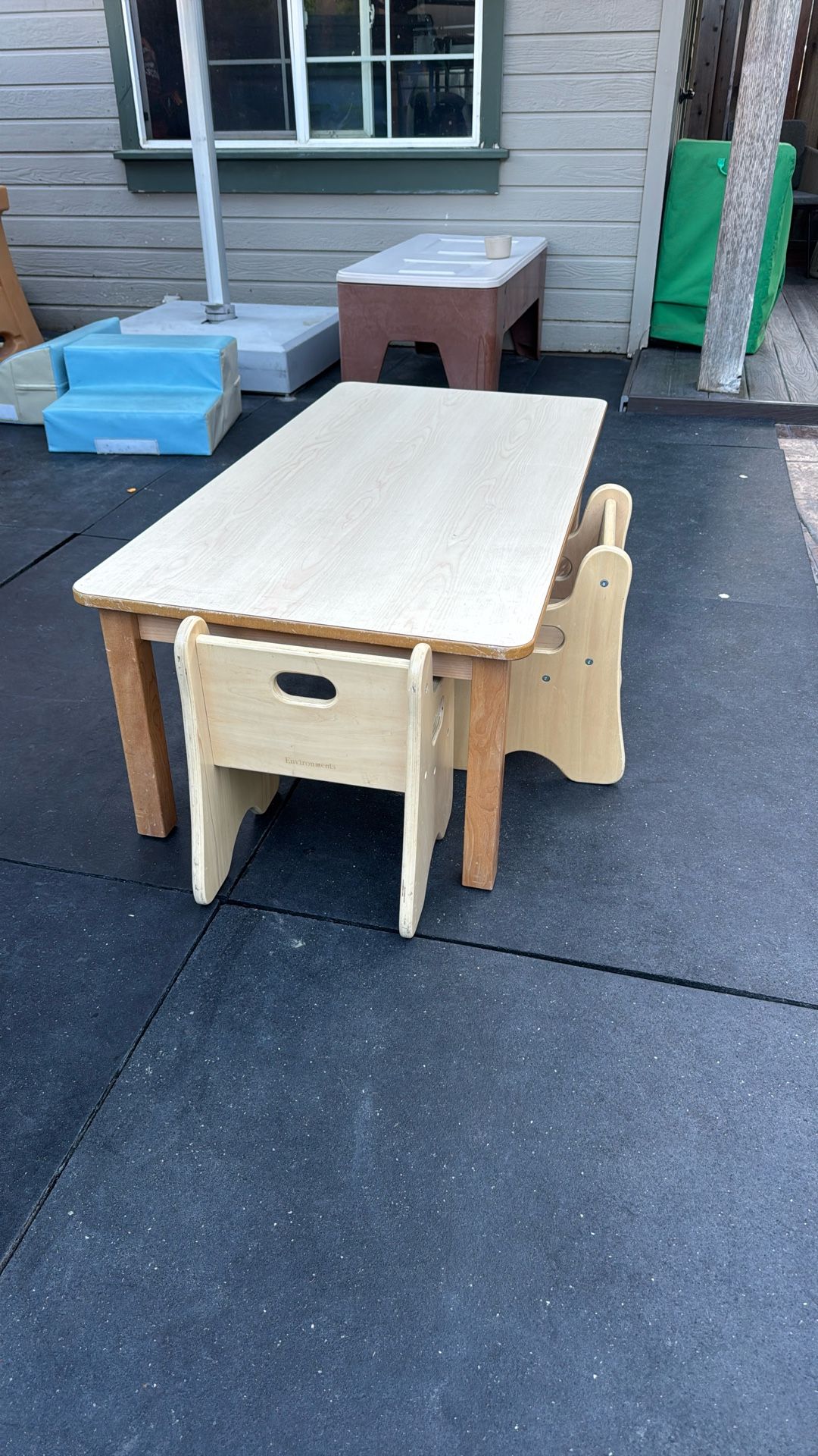 Toddler table with six chairs