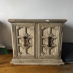 Vintage dresser with night stand and  2 mirrors