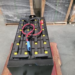 Battery For Turrett Forklift 