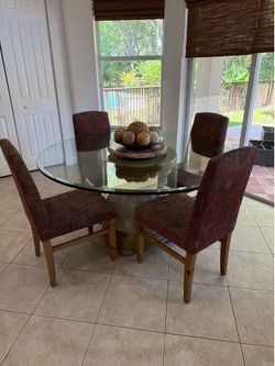 Dinning table