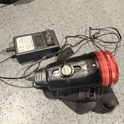 Sola photo 1200 dive light
