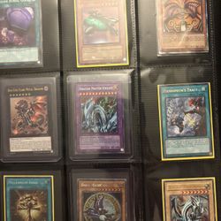 Assorted Cards Yugioh, One Piece, Digimon