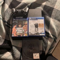 PS4 1 Tb Games & Controller 