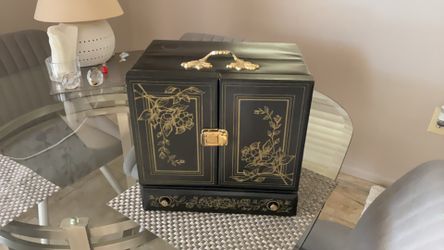 Jewelry Box