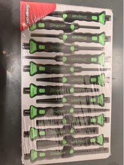 Brand new snap on chisel and punch set