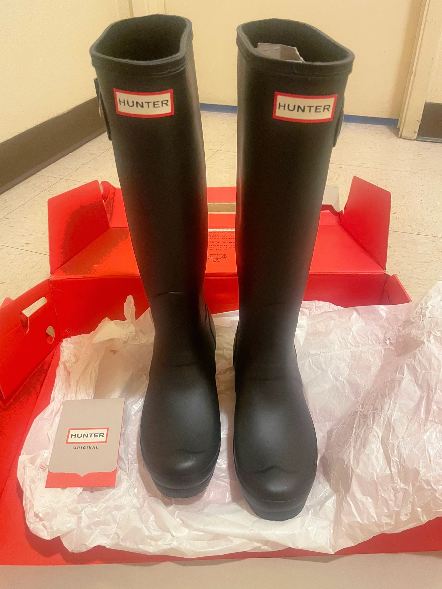 Women Hunters Rain Boots Original Tall Sz 7