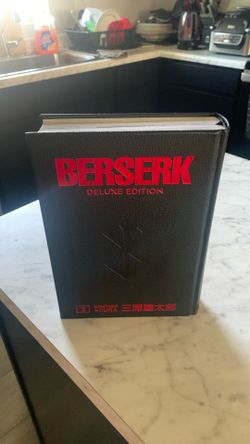 Berserk Manga Deluxe Edition Vol. 1