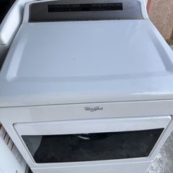 Whirlpool Gas Dryer . Works Great 