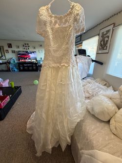 New wedding dress size 10
