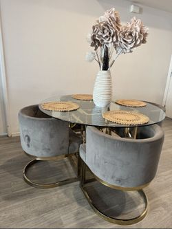 Dinning Set 4 Chairs And Glass Table