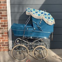 Vintage Silver Cross Stroller 