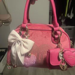New Juicy Couture Purse, Extras Included 