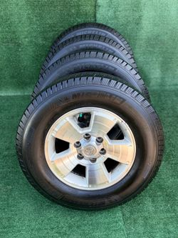 TOYOTA WHEELS & TIRES SET - 4Runner Tacoma FJCruiser Tundra Sequoia