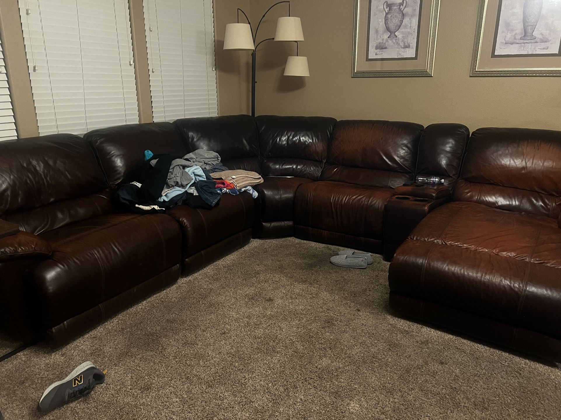 Leather Couch Excellent Condition