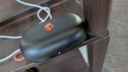Skullcandy Earbuds W Active Noise Cancellation and charger cable