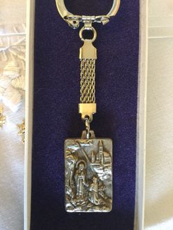 Accessories and Gifts 🇮🇹 Italian Keychain holder NEW in BOX