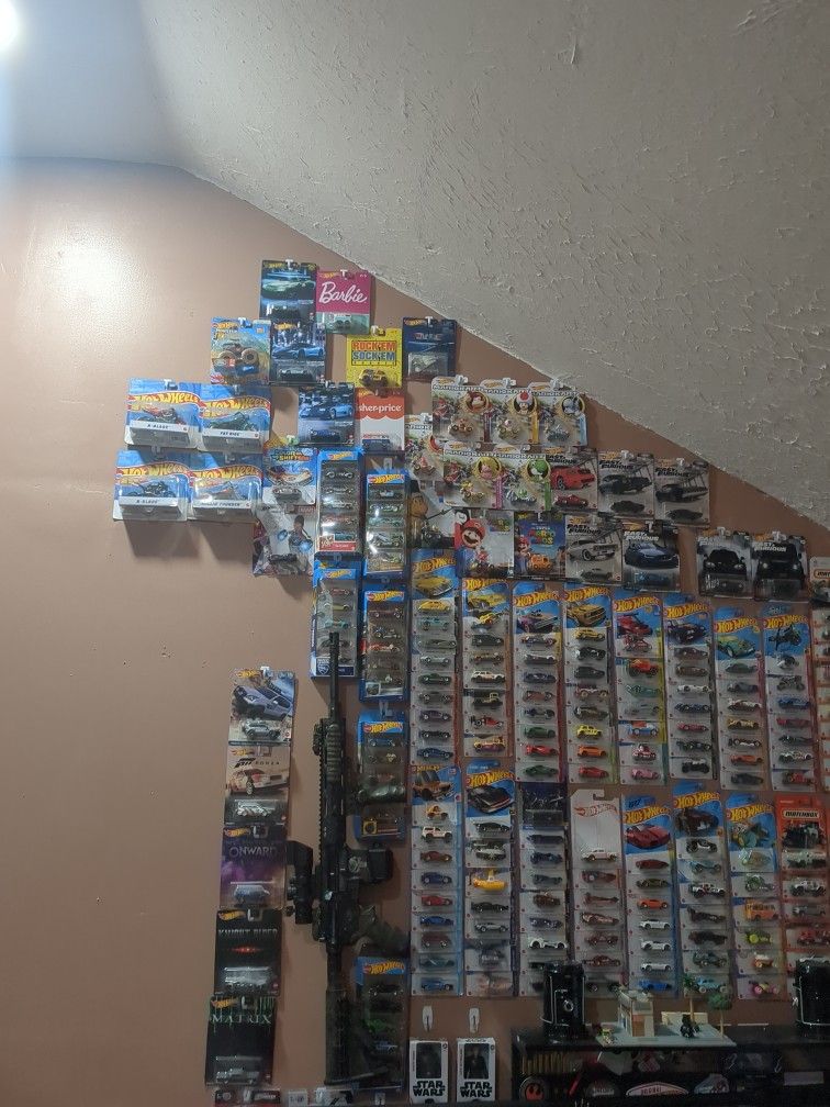 PC Desk And Hot Wheels Collection ALL CARS AND FIGURES.