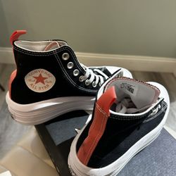 [NEW] Converse Platform Chuck Taylor 